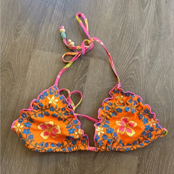 Kulani Kinis Lettuce Edge Bralette Bikini Top - Picture 2 of 9